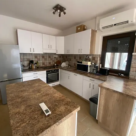 Emerald Wine Διαμέρισμα Sátoraljaújhely