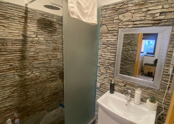 Emerald Wine * Satoraljaujhely