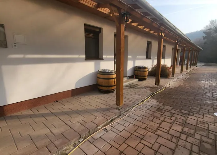 Emerald Wine Satoraljaujhely